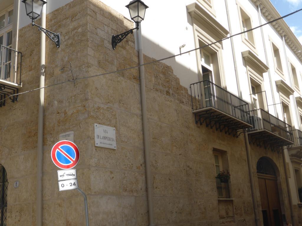 Appartamento in Palazzo Lampedusa Palermo Esterno foto